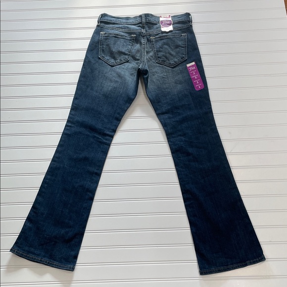 OLD NAVY THE DIVA WOMENS BOOTCUT DEMIM BLUE  JEANS SIZE 2 NWT - Picture 6 of 9